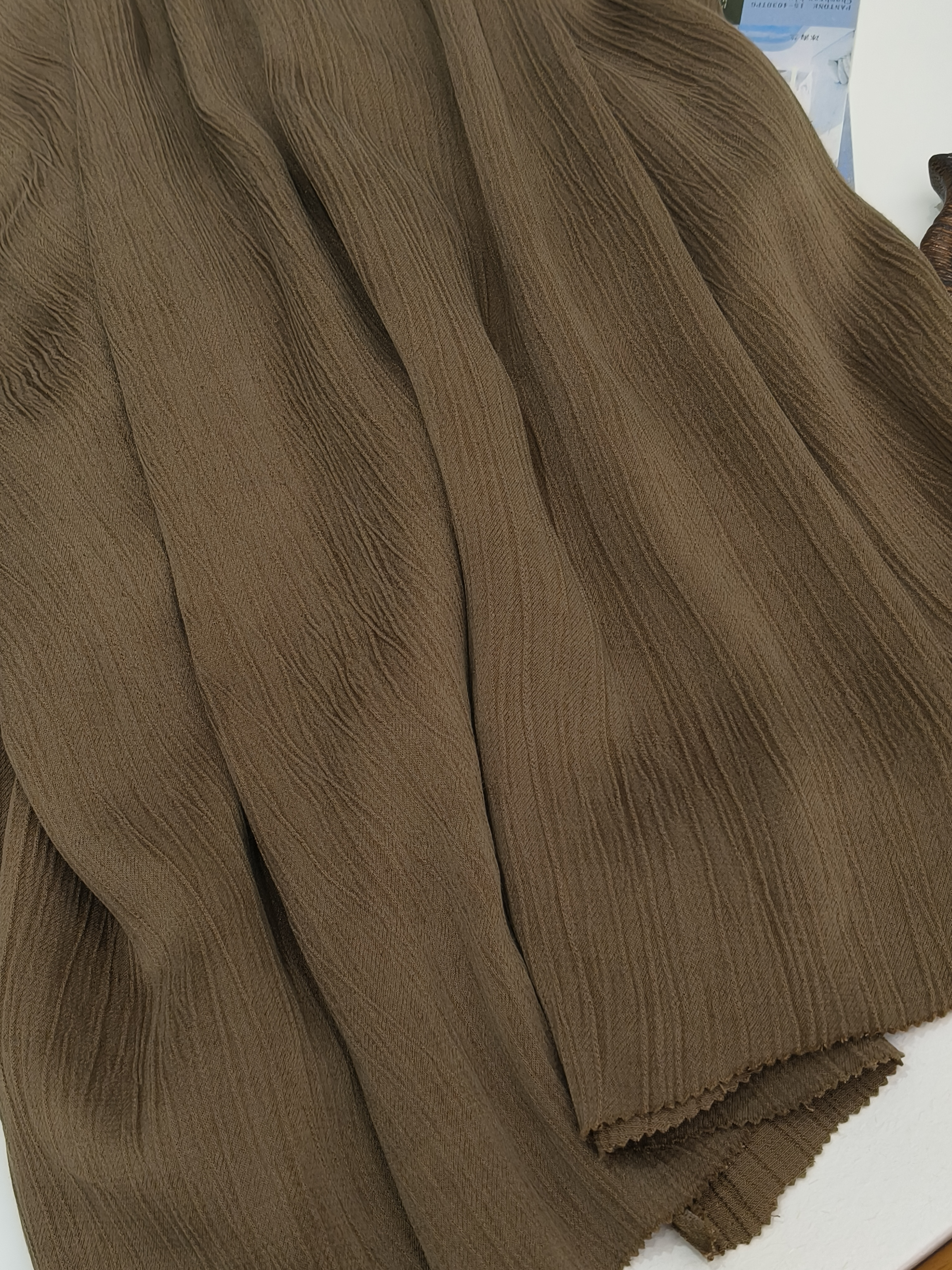 Overview – Spring Summer Crinkle Woven Fabric, Elegant Drape for Ladies Garment