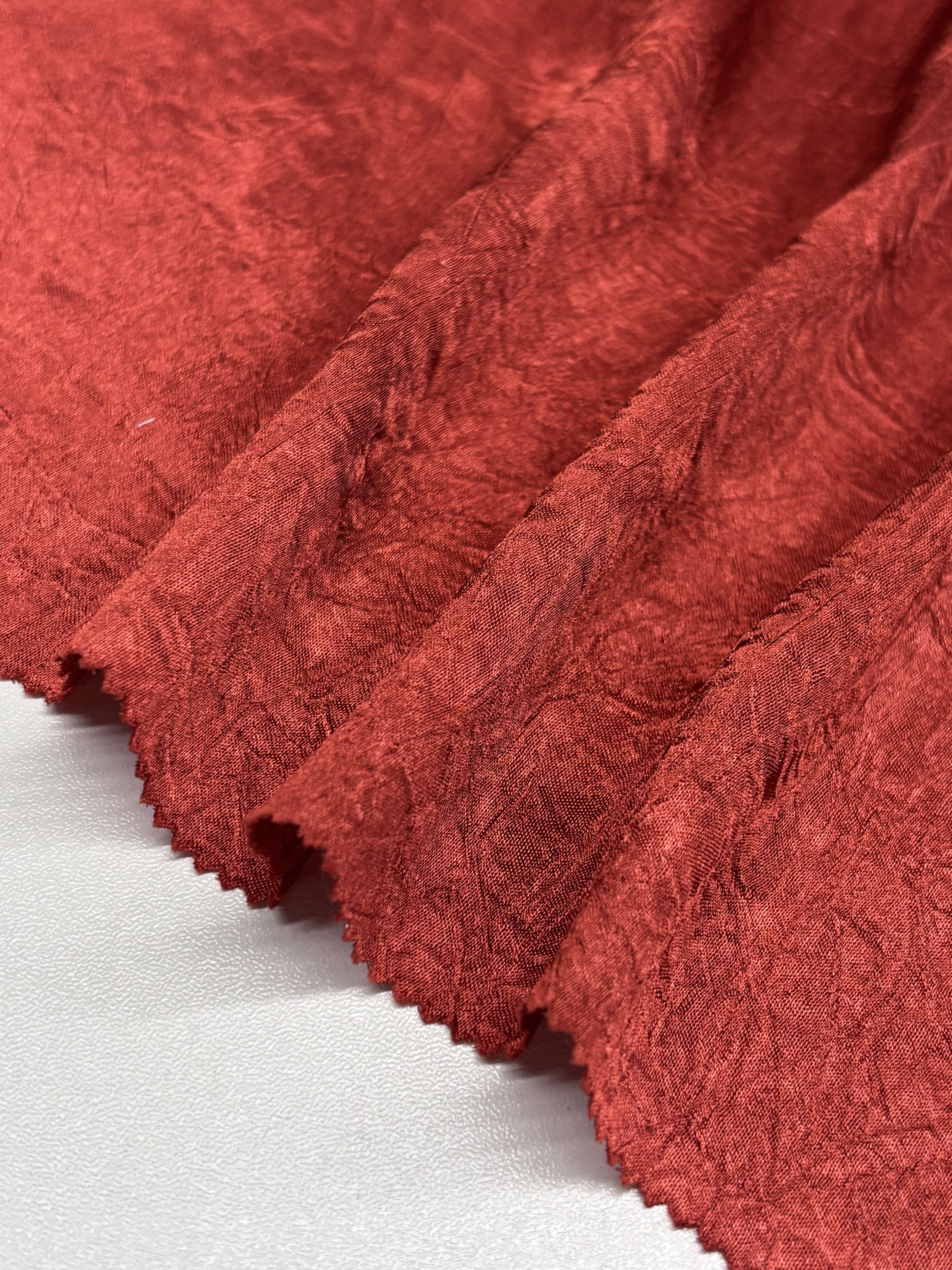 Woven Shirt Fabric – Crinkled Shiny Polyester Woven Fabric, Textured Fabric For Women Dress