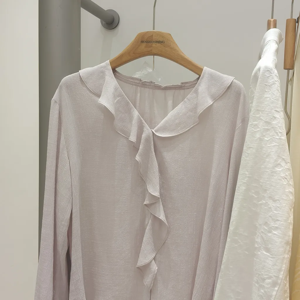 Applications – Acetate Polyester Woven Fabric for Women Shirts & Blouses, Spring Summer Popular Style